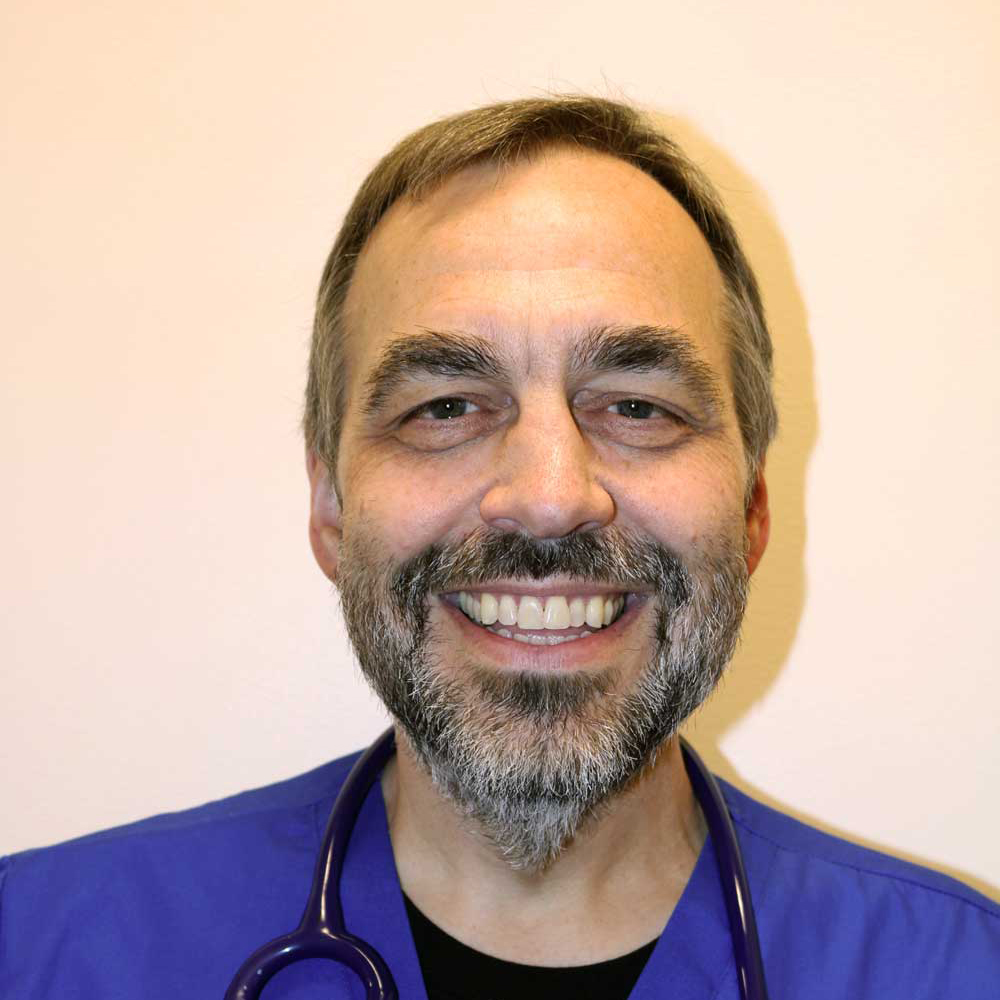 head shot photo Dr. Jeff Smith